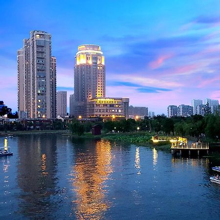 Kinho Narada Hotel Wenzhou Esterno foto